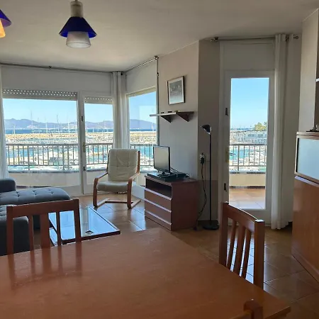דירה Beachfront In L' Escala